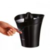 Presă de citrice Philips Avance HR2752/90, 85W, Curgere directă, Sită metalică, Sistem anti-picurare, Capac pentru praf, Cablu 1m, Compartiment pentru cablu, Motor ultra silențios 55dbA
