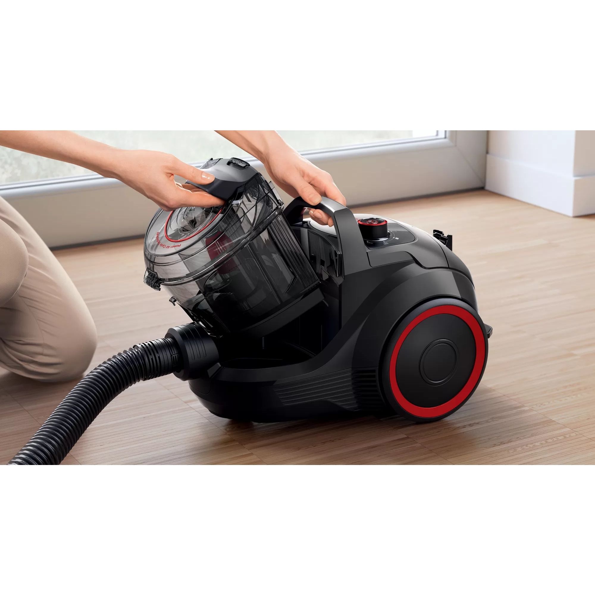 Aspirator fără sac BOSCH Serie 4 ProPower BGC21POW1, 750W, Tehnologie Power AirCycle, Perie rotativă Turbo, Filtru igienic HEPA, Power Control