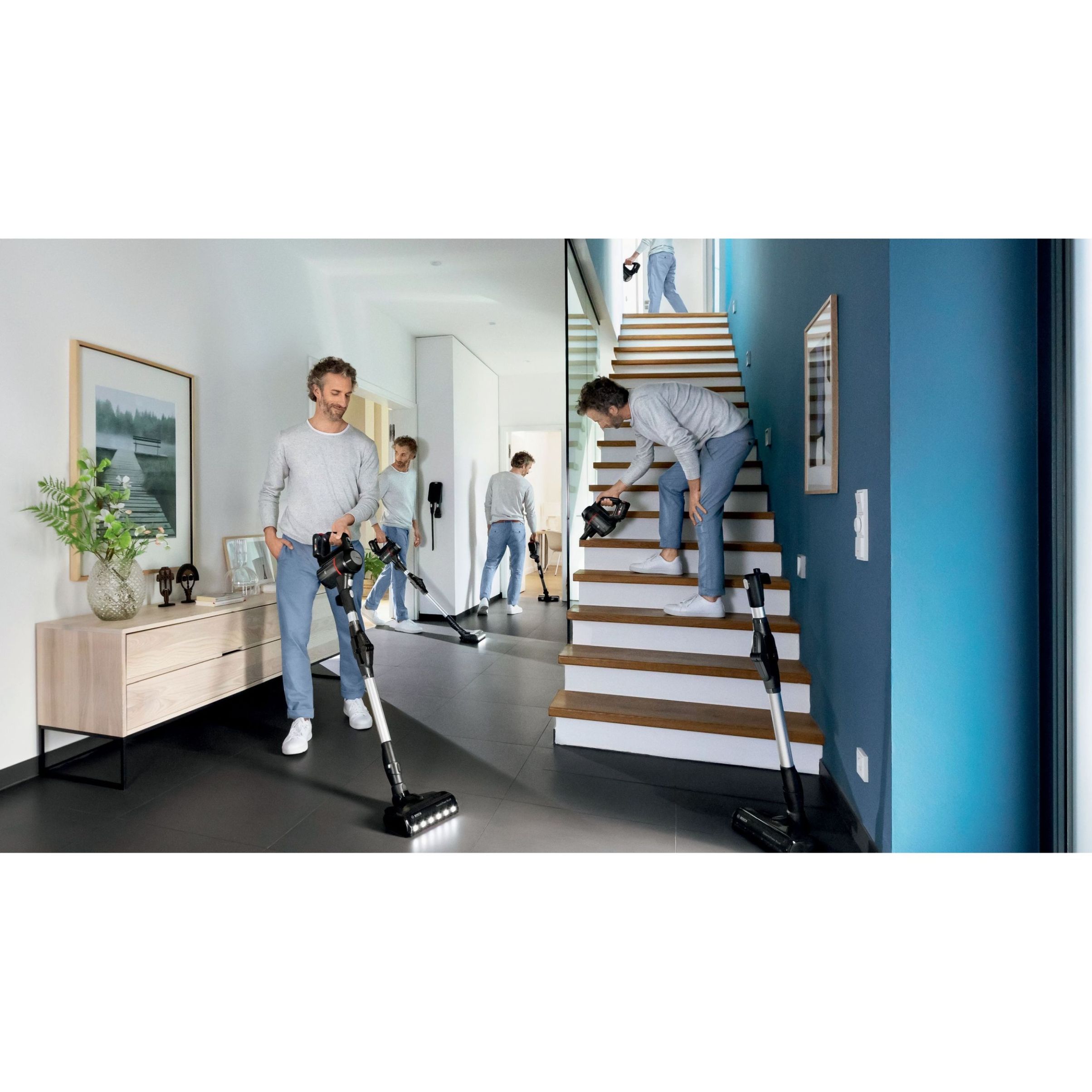Aspirator vertical BOSCH Serie 7 Unlimited BCS711EXT, TurboSpin (3 trepte, Turbo), Acumulator Li-Ion 18V 3A, Praf 0.30l, Perie LED AllFloor DynamicPower, QuickStand, Nozzle Foot Release, G2.90kg, Negru