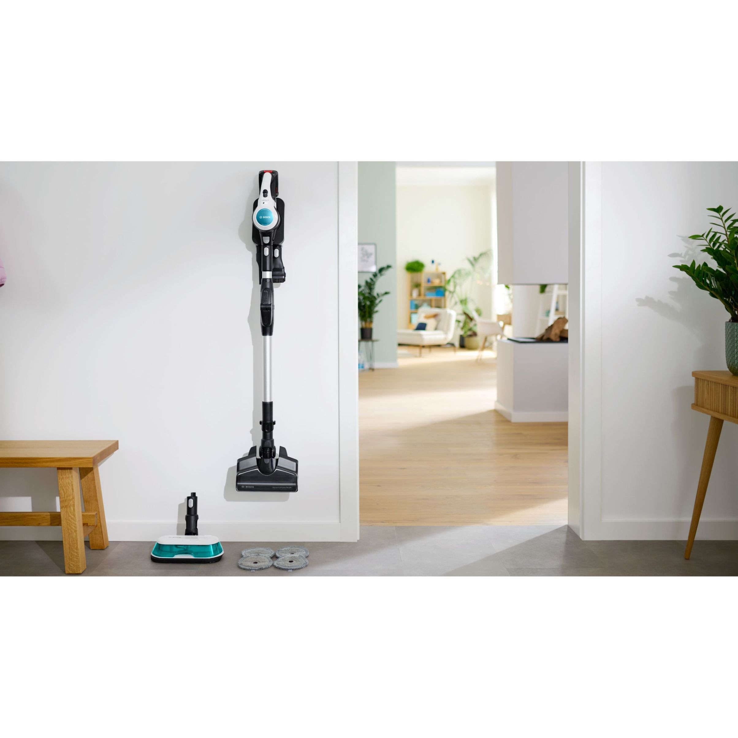 Aspirator vertical BOSCH Serie 7 Unlimited ProHygienic Aqua BCS712HYG5, TurboSpin (3 trepte, Turbo), 2x Acumulator Li-Ion 18V 3A, Praf 0.30l, Funcție mop, Perie DynamicAqua 2în1, Lavete microfibră, G2.90kg, Alb