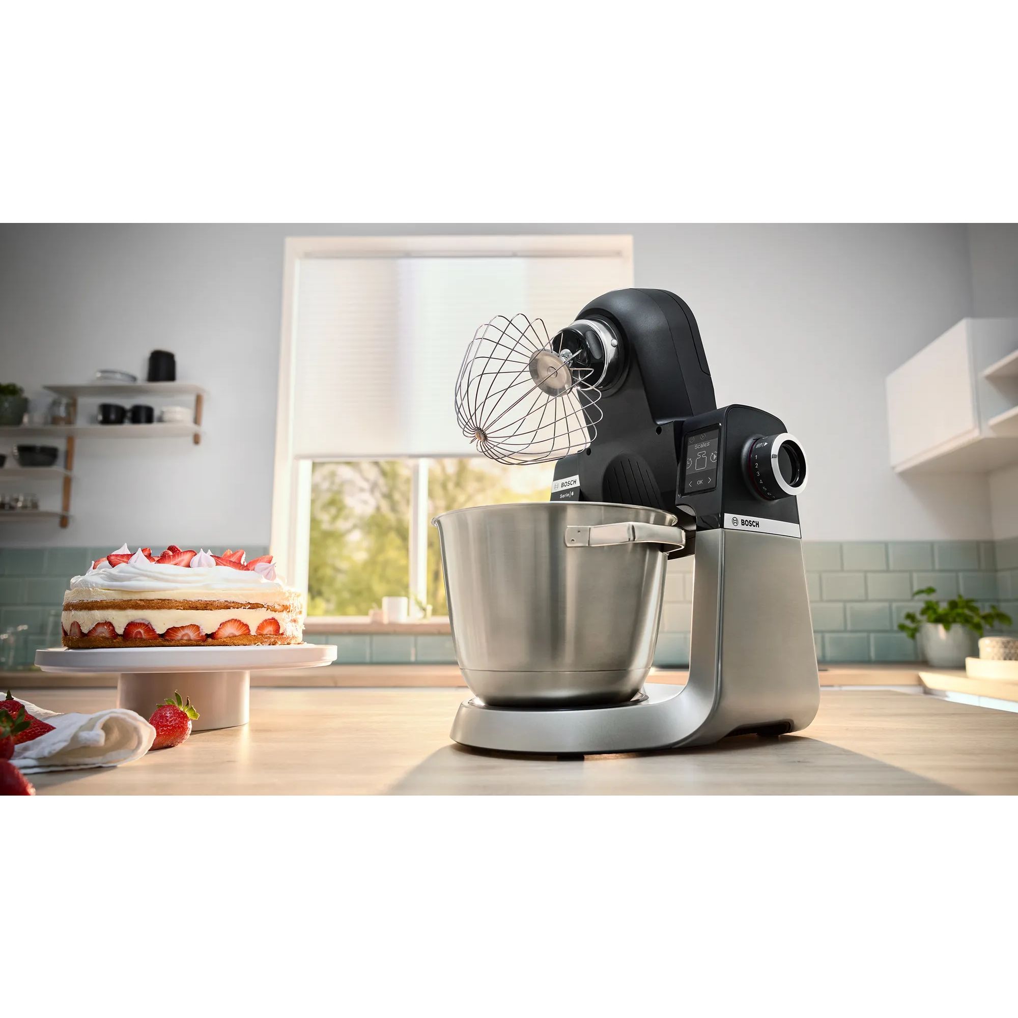 Robot de bucătărie planetar BOSCH Serie 6 MUMS6 Scale MUMS6ZS00, 1600W (7 trepte, Pulse), Bol inox șlefuit 5.5l cu mânere, Set patiserie, Cântar, Cronometru, SoftStart, AirCooling, G7.83kg, Matte Jet Black