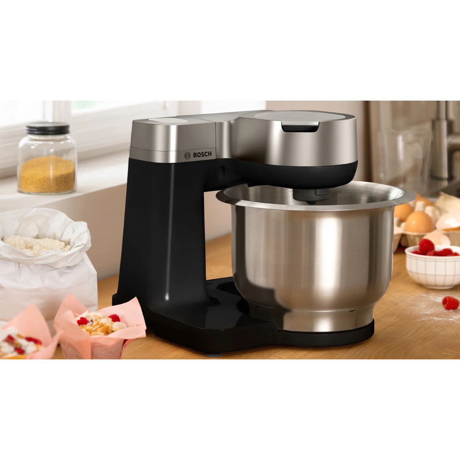 Robot de bucătărie planetar BOSCH Serie S2 MUMS2 MUMS2VM40, 900W (7 trepte și Pulse), Bol inox 3.8l, Set patiserie, Soft Start, Design compact, Control electronic al puterii, G4.4kg, Black and Silver