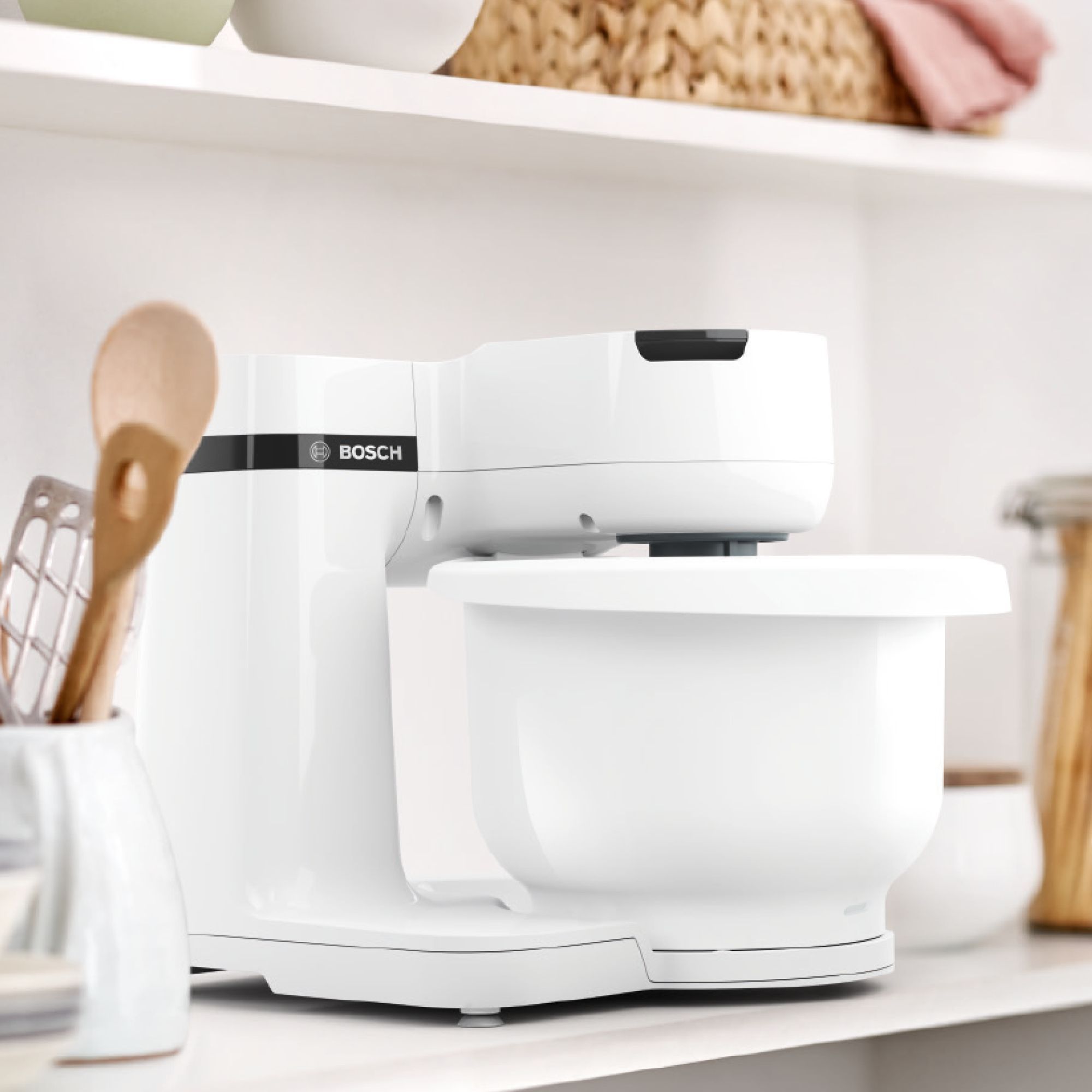 Robot de bucătărie planetar BOSCH Serie S2 MUMS2 MUMS2AW00, 700W (4 trepte), Bol plastic 3.8l, Set de patiserie, Soft Start, Design compact, Control electronic al puterii, G4.4kg, Fully White