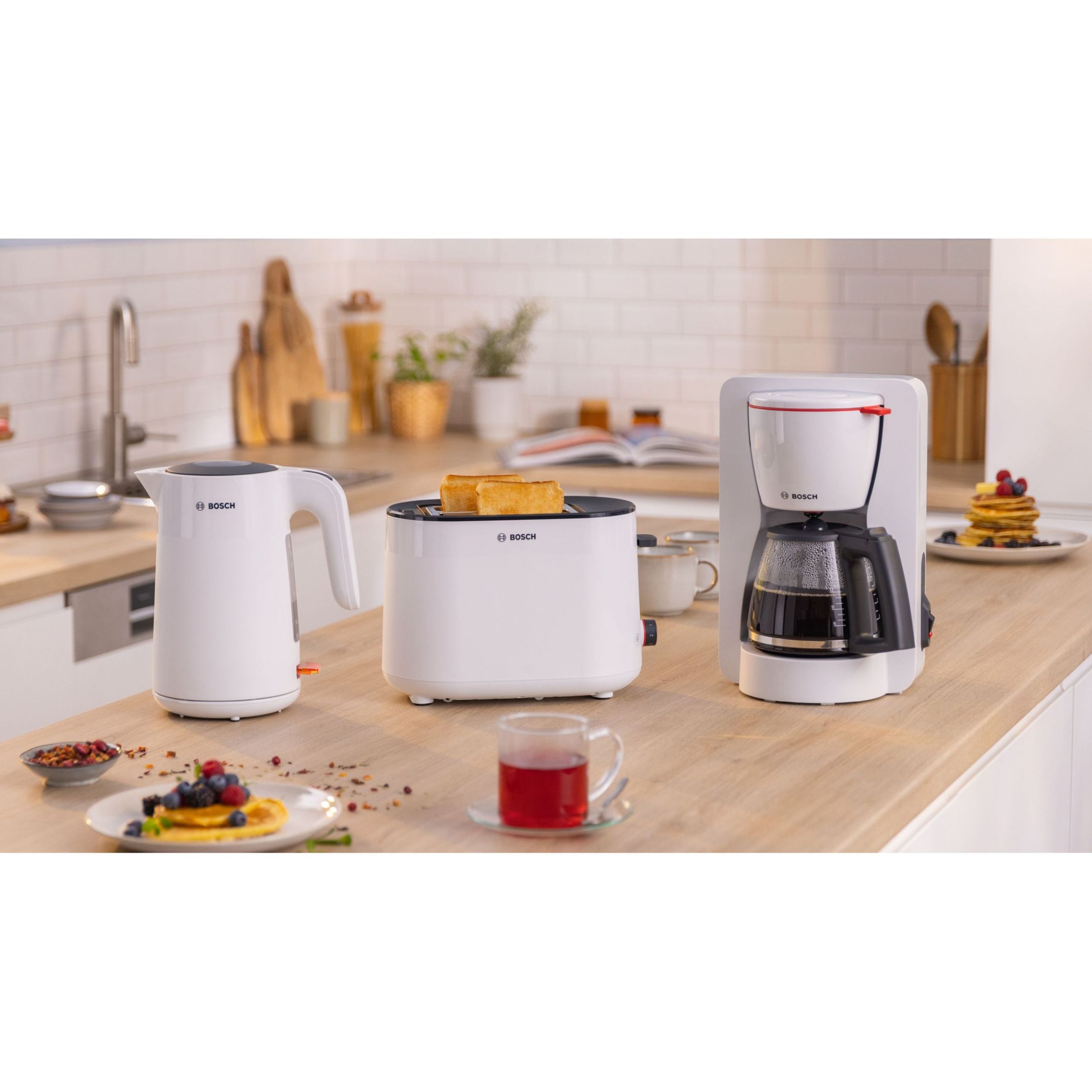 Prăjitor de pâine BOSCH MyMoment TAT2M121, 2 sloturi, Dezghețare, Încălzire, Grătar chifle, High Lift, Alb