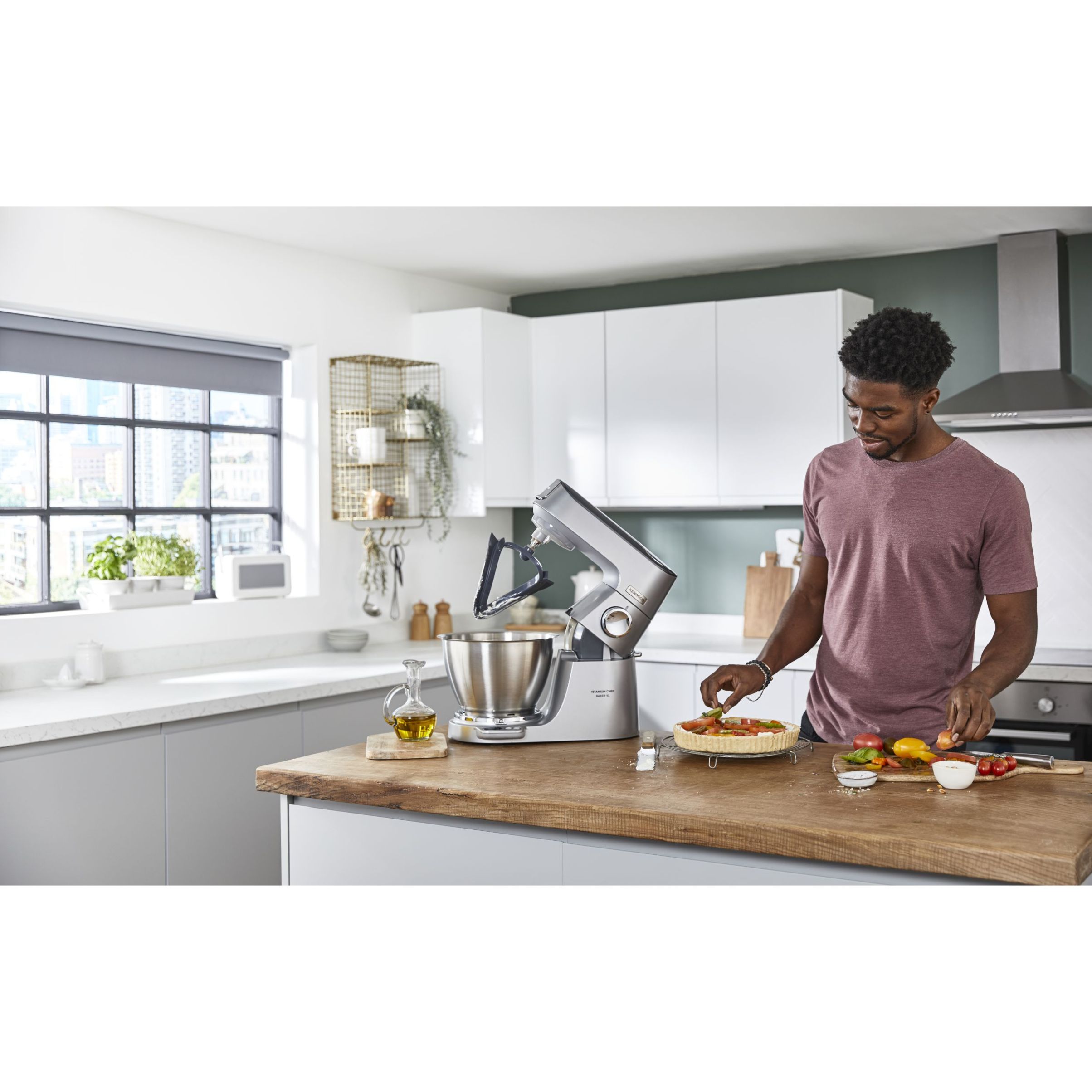 Robot de bucătărie planetar KENWOOD Titanium Chef Baker XL KVL85.004SI – 0W20011377, 1200W, 2 vase (7l/5l), Cântar integrat, G11.50kg, Silver