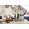 Robot de bucătărie planetar KENWOOD Titanium Chef Patissier XL KWL90.124SI – 0W20011363, 1400W, 6 funcții presetate, 2 vase 7 l/ 5 l, Blender sticlă, Cântar integrat, Sistem de încălzire, Touch screen
