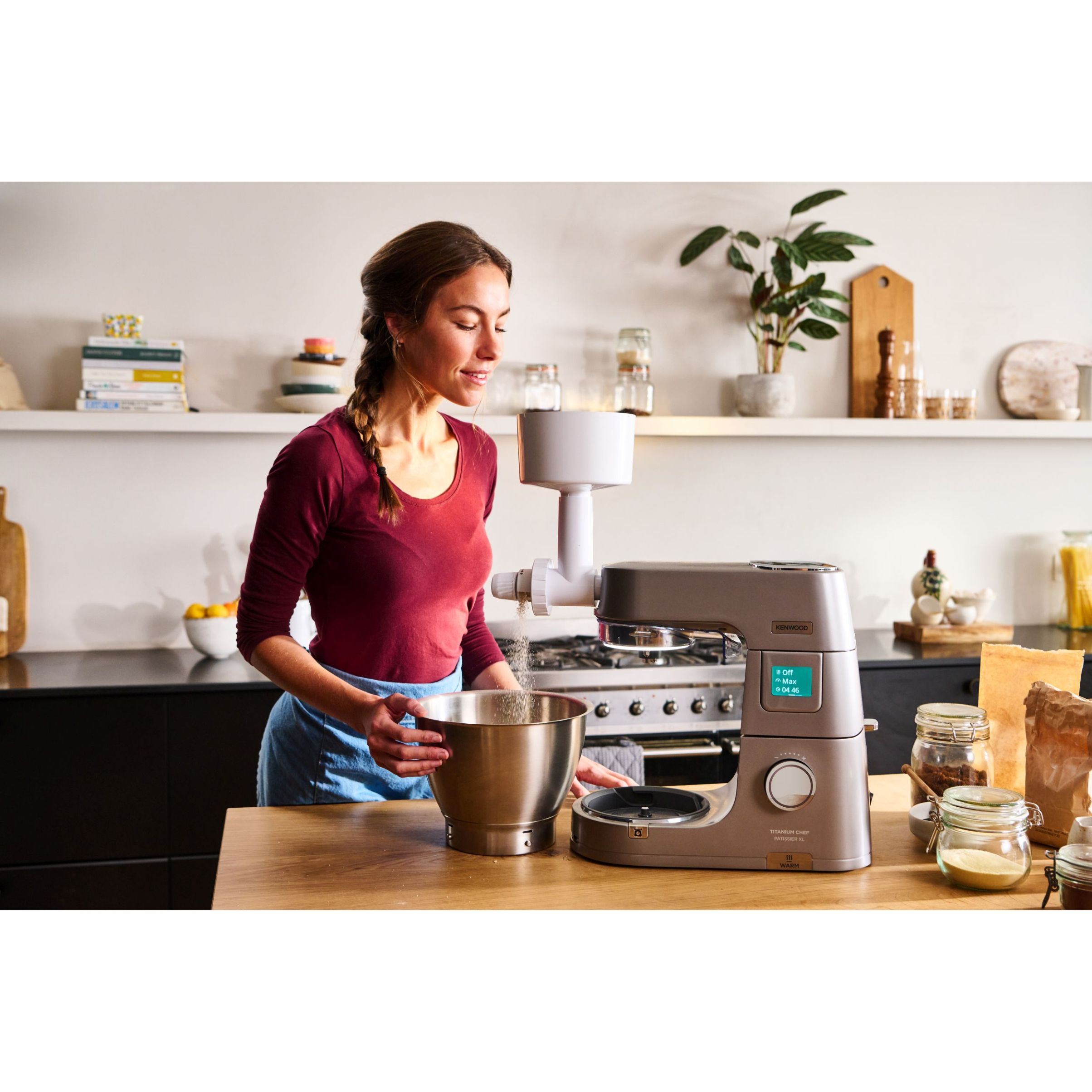 Robot de bucătărie planetar KENWOOD Titanium Chef Patissier XL KWL90.124SI – 0W20011363, 1400W, 6 funcții presetate, 2 vase 7 l/ 5 l, Blender sticlă, Cântar integrat, Sistem de încălzire, Touch screen