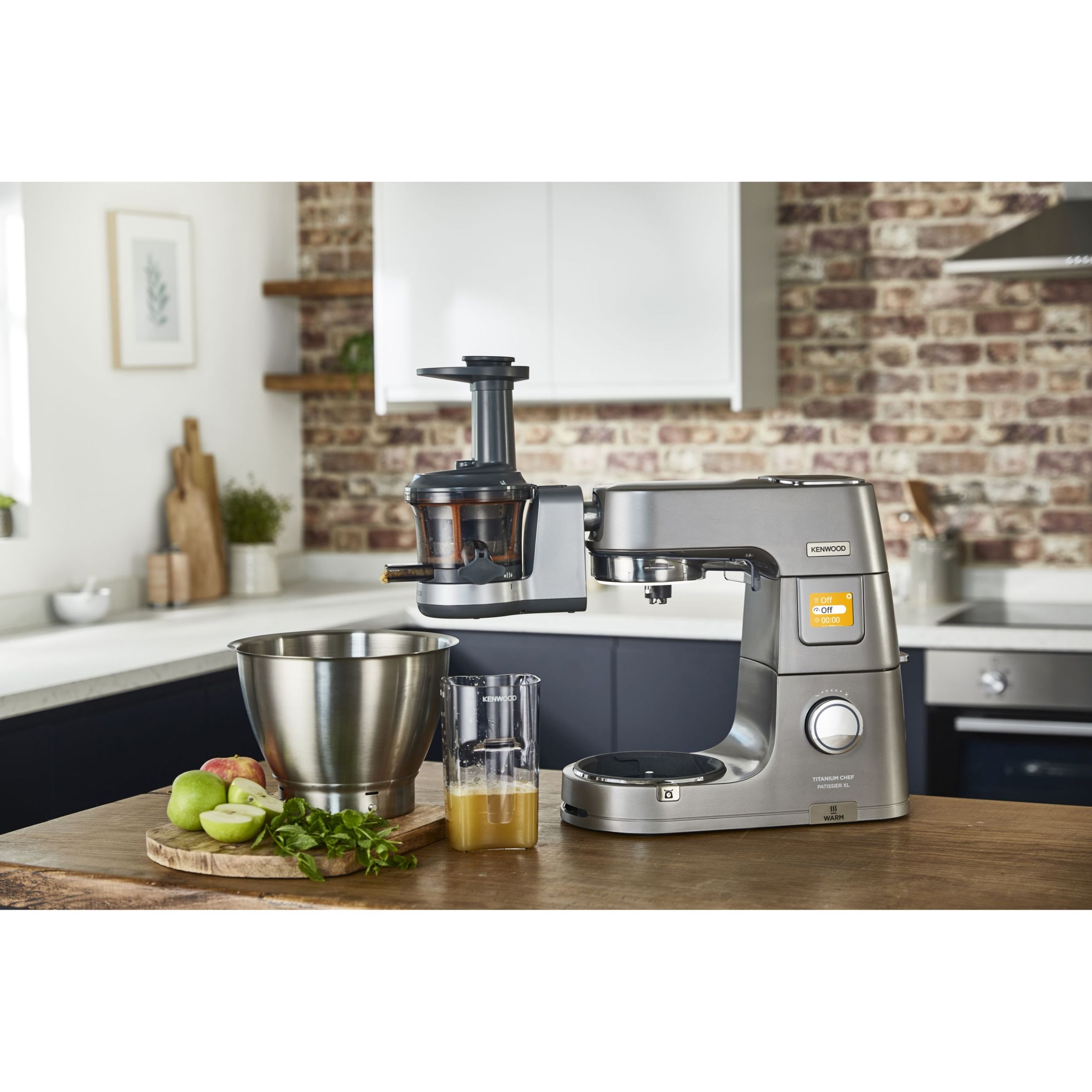 Robot de bucătărie planetar KENWOOD Titanium Chef Patissier XL KWL90.124SI – 0W20011363, 1400W, 6 funcții presetate, 2 vase 7 l/ 5 l, Blender sticlă, Cântar integrat, Sistem de încălzire, Touch screen