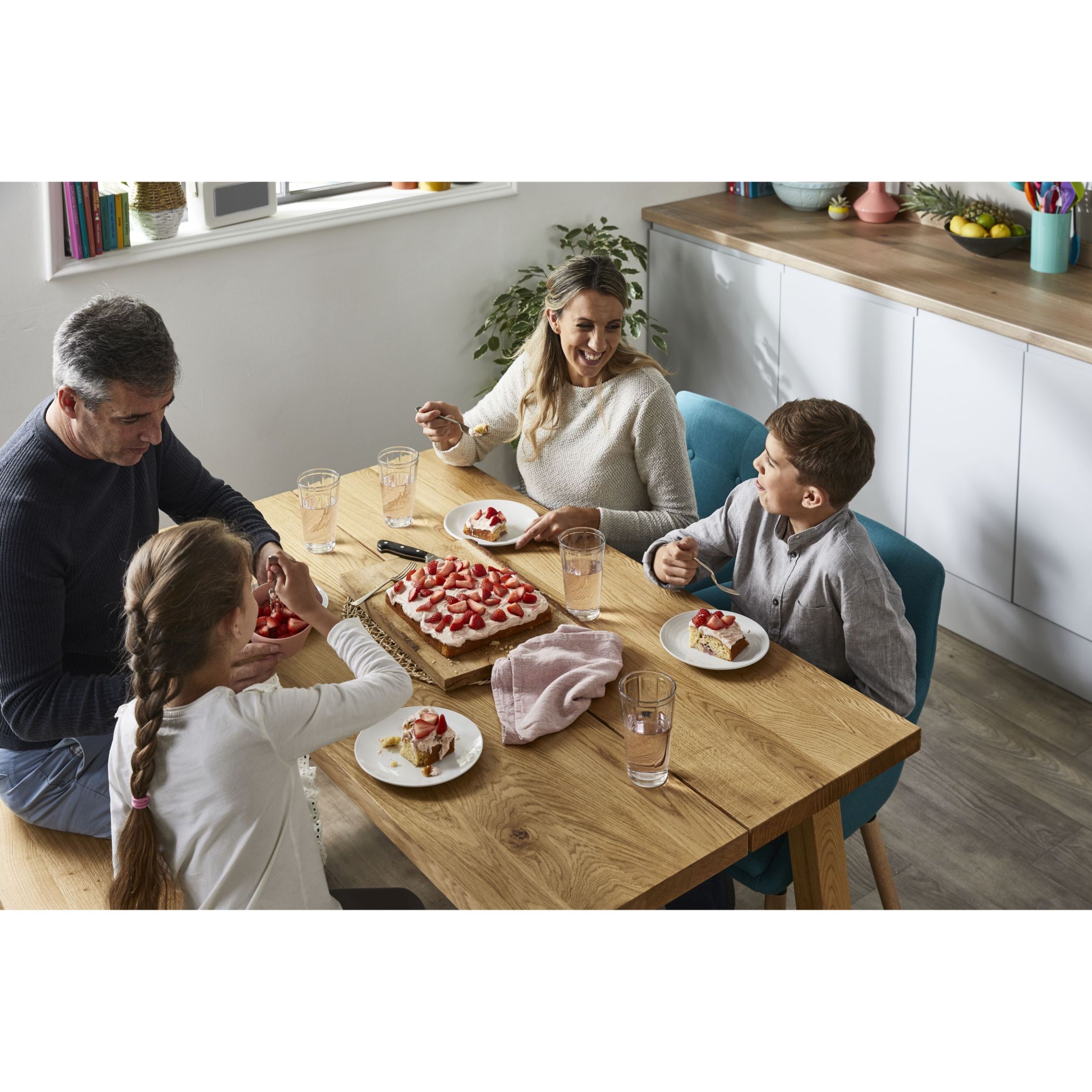 Robot de bucătărie planetar KENWOOD Titanium Chef Patissier XL KWL90.034SI – 0W20011371, 1400W, 6 funcții presetate, Vas 7 l, Blender sticlă, Cântar integrat, Sistem de încălzire, Touch screen