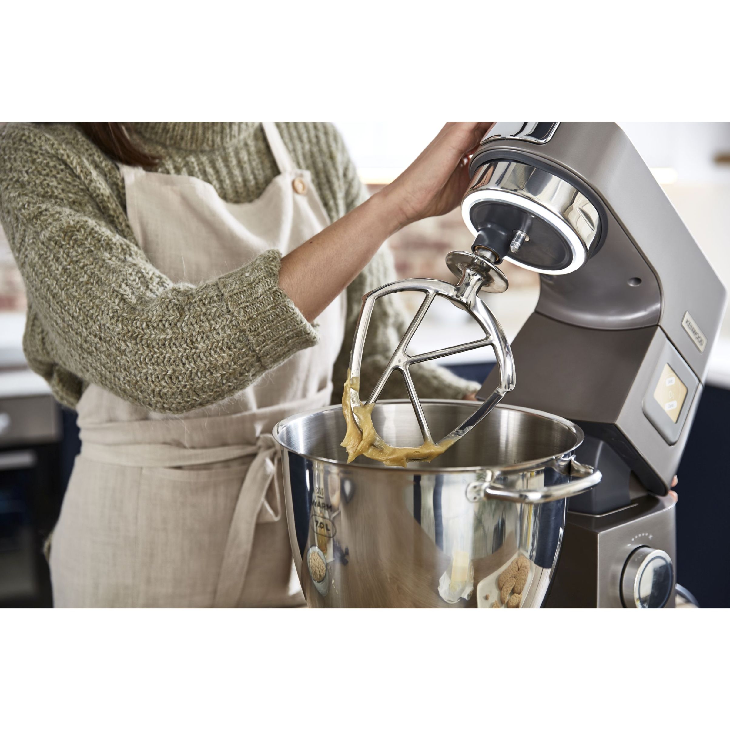 Robot de bucătărie planetar KENWOOD Titanium Chef Patissier XL KWL90.034SI – 0W20011371, 1400W, 6 funcții presetate, Vas 7 l, Blender sticlă, Cântar integrat, Sistem de încălzire, Touch screen