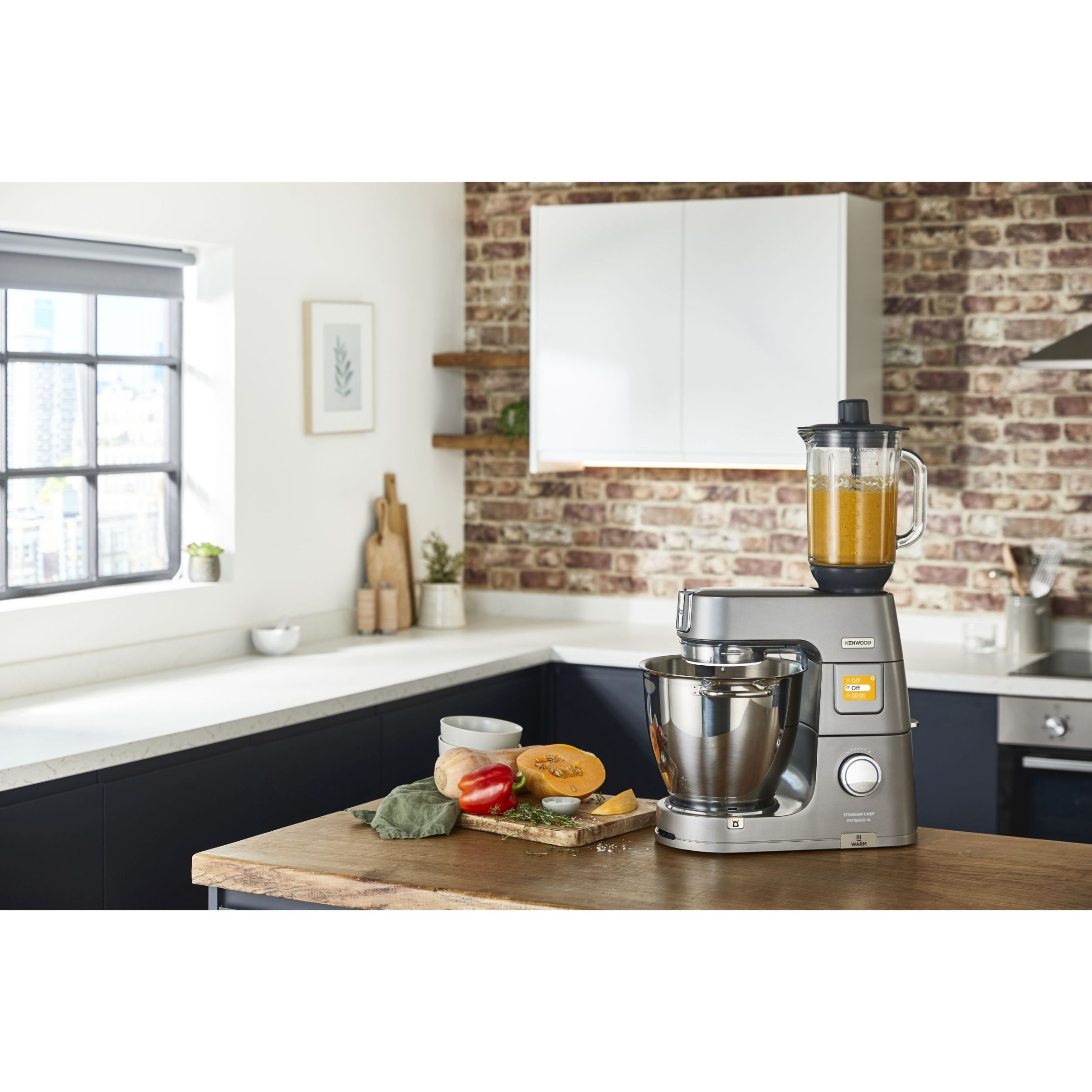 Robot de bucătărie planetar KENWOOD Titanium Chef Patissier XL KWL90.034SI – 0W20011371, 1400W, 6 funcții presetate, Vas 7 l, Blender sticlă, Cântar integrat, Sistem de încălzire, Touch screen