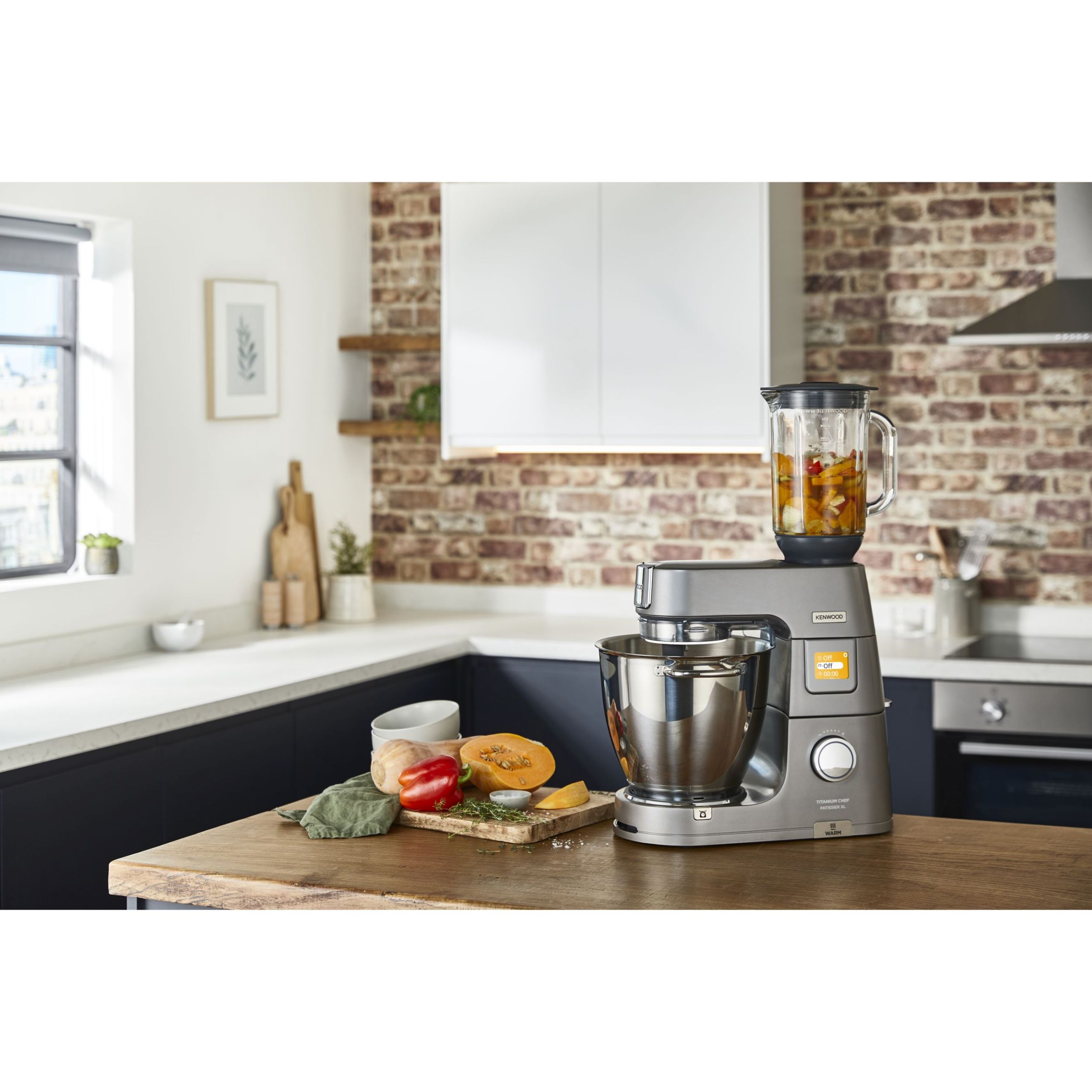 Robot de bucătărie planetar KENWOOD Titanium Chef Patissier XL KWL90.034SI – 0W20011371, 1400W, 6 funcții presetate, Vas 7 l, Blender sticlă, Cântar integrat, Sistem de încălzire, Touch screen