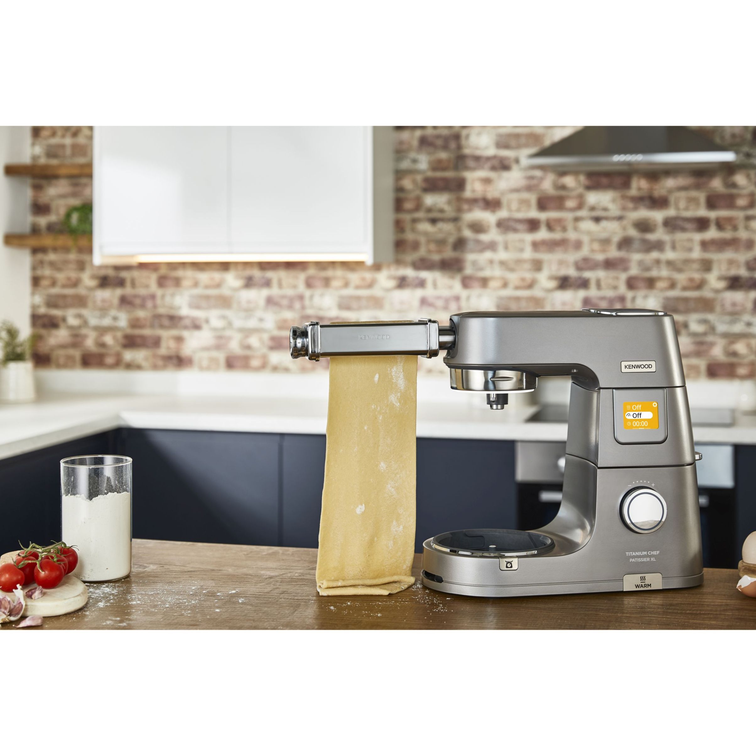 Robot de bucătărie planetar KENWOOD Titanium Chef Patissier XL KWL90.034SI – 0W20011371, 1400W, 6 funcții presetate, Vas 7 l, Blender sticlă, Cântar integrat, Sistem de încălzire, Touch screen
