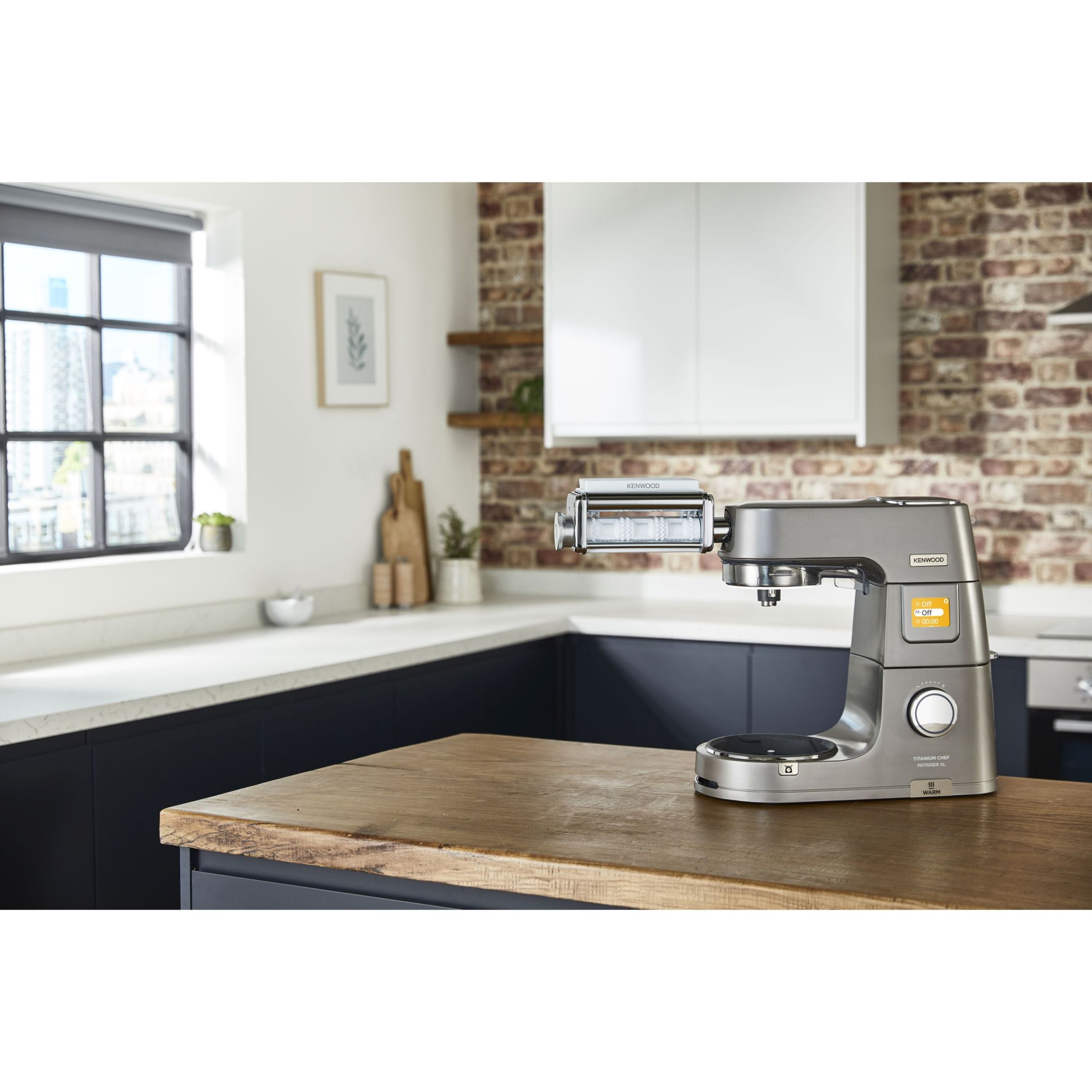 Robot de bucătărie planetar KENWOOD Titanium Chef Patissier XL KWL90.034SI – 0W20011371, 1400W, 6 funcții presetate, Vas 7 l, Blender sticlă, Cântar integrat, Sistem de încălzire, Touch screen