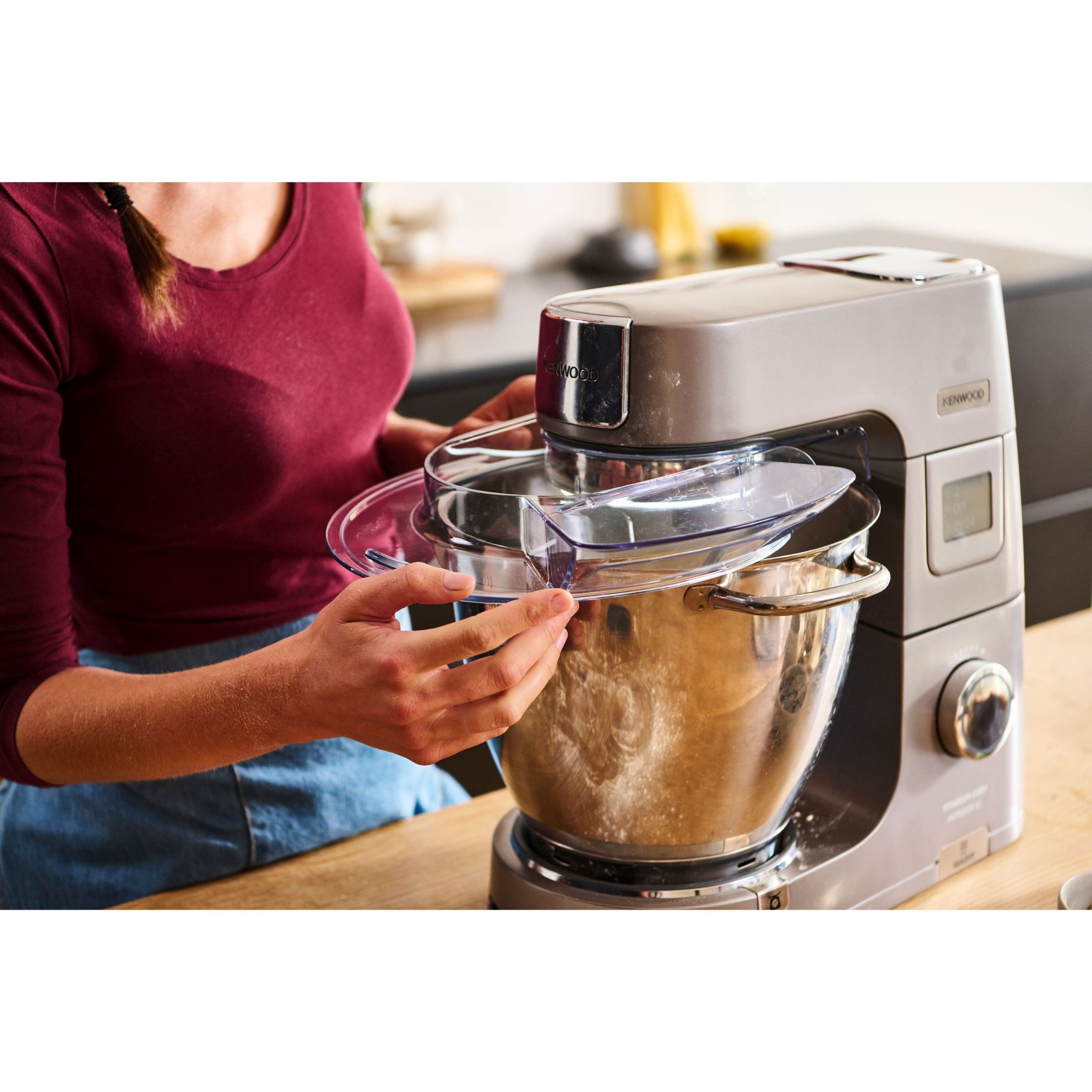 Robot de bucătărie planetar KENWOOD Titanium Chef Patissier XL KWL90.034SI – 0W20011371, 1400W, 6 funcții presetate, Vas 7 l, Blender sticlă, Cântar integrat, Sistem de încălzire, Touch screen