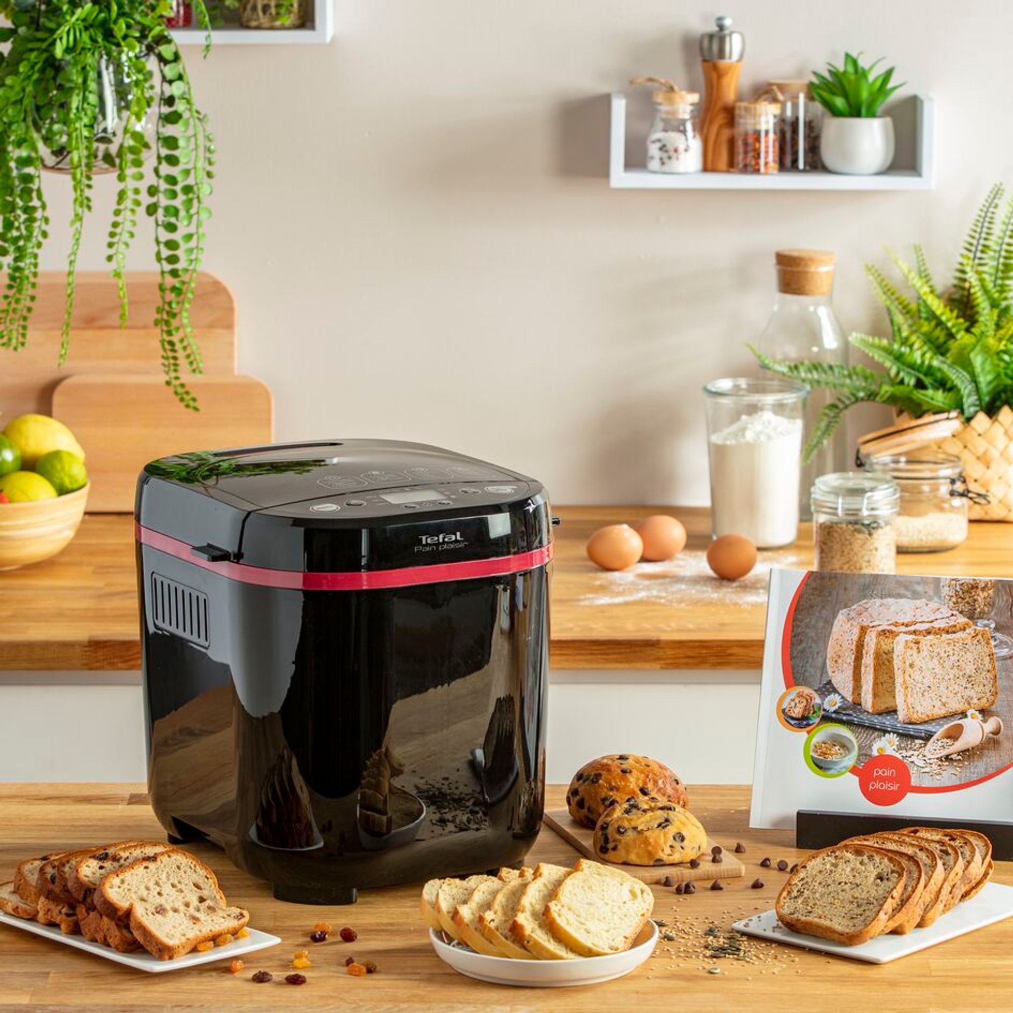Mașină de pâine TEFAL Pain Plaisir PF220838, 610~720W, Cuvă 1kg, 17 programe, O lamă, 3 niveluri de rumenire, Păstrare la cald, Pornire întârziată, Accesorii standard, 66dBA