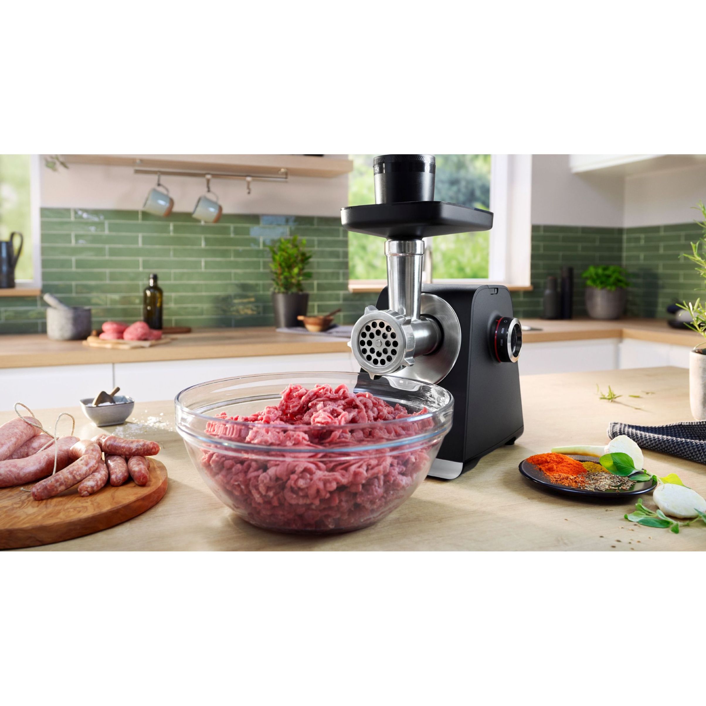 Mașină de tocat carne BOSCH Serie 6 MultiPower MFWS682B, Vârf 2100W (2 trepte și revers), Nominală 500W, 3.5kg/min, Storcător, Răzătoare, Cârnați, Kebbe, Presă citrice, Accesoriu biscuiți, Metallic Silver