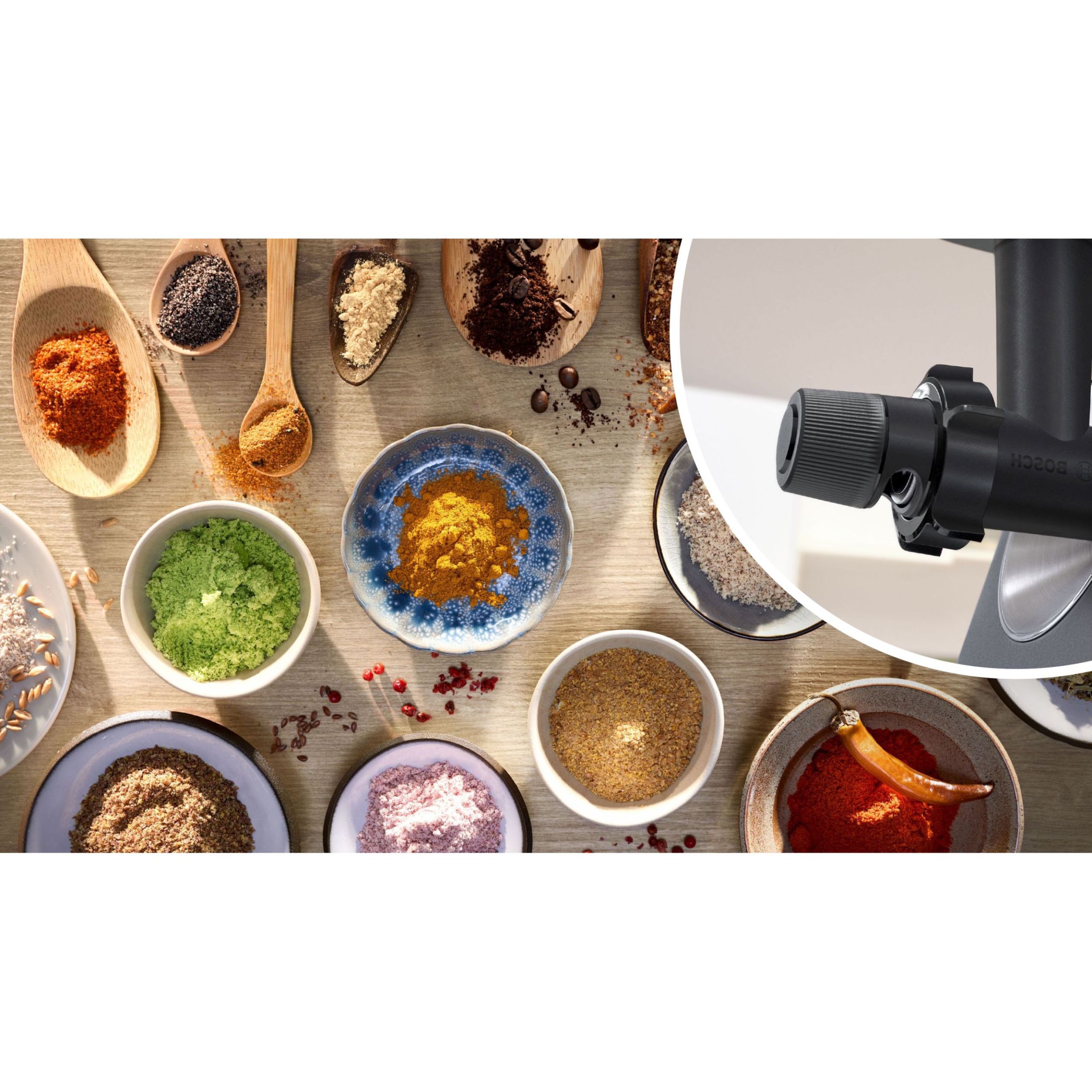 Mașină de tocat carne BOSCH Serie 6 MultiPower MFWS682B, Vârf 2100W (2 trepte și revers), Nominală 500W, 3.5kg/min, Storcător, Răzătoare, Cârnați, Kebbe, Presă citrice, Accesoriu biscuiți, Metallic Silver