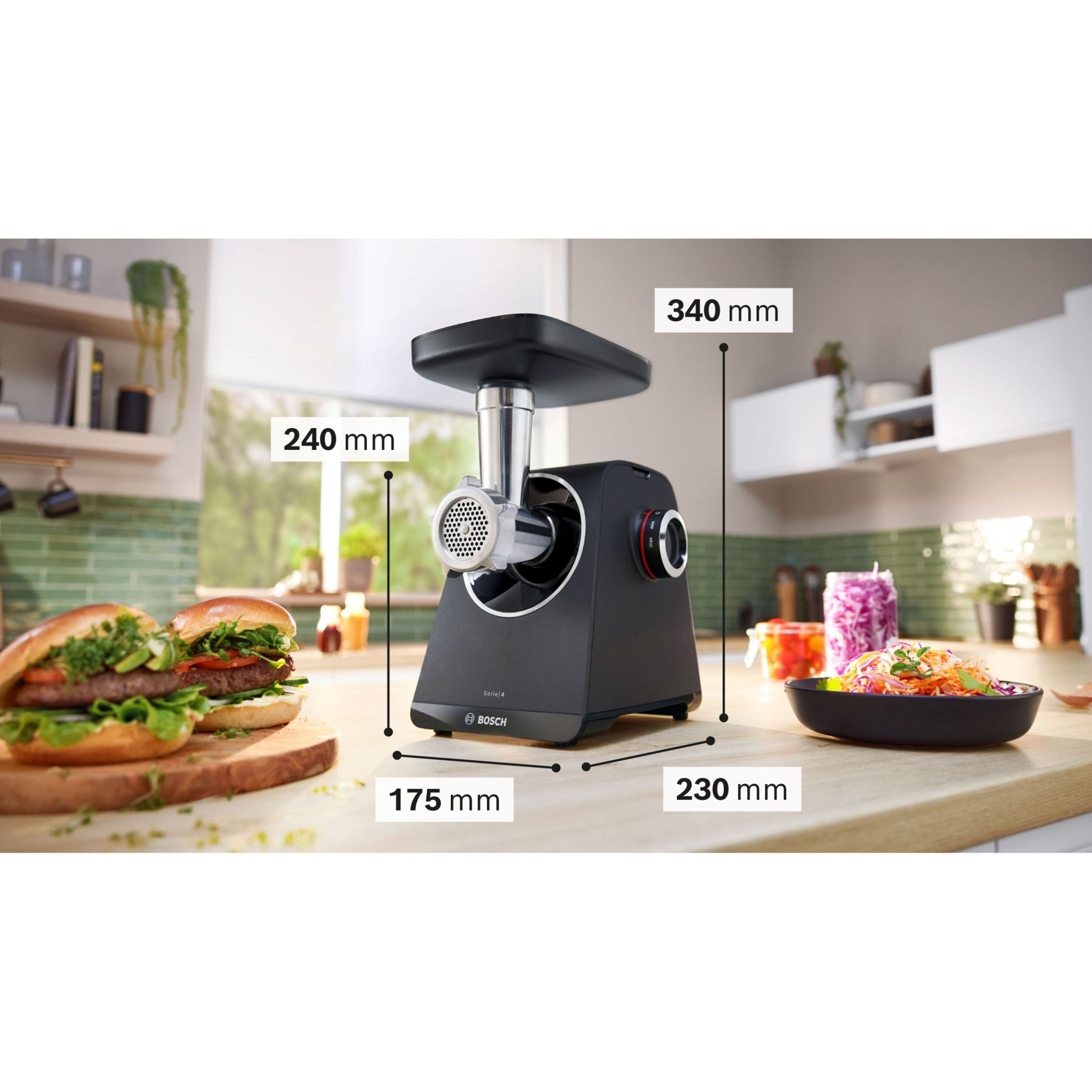 Mașină de tocat carne BOSCH Serie 4 MultiPower MFWS435B, Vârf 2000W (2 trepte și revers), Nominală 500W, 2.5kg/min, Storcător, Cârnați, Cuțit cu două tăișuri, Piciorușe ventuze, Neagră