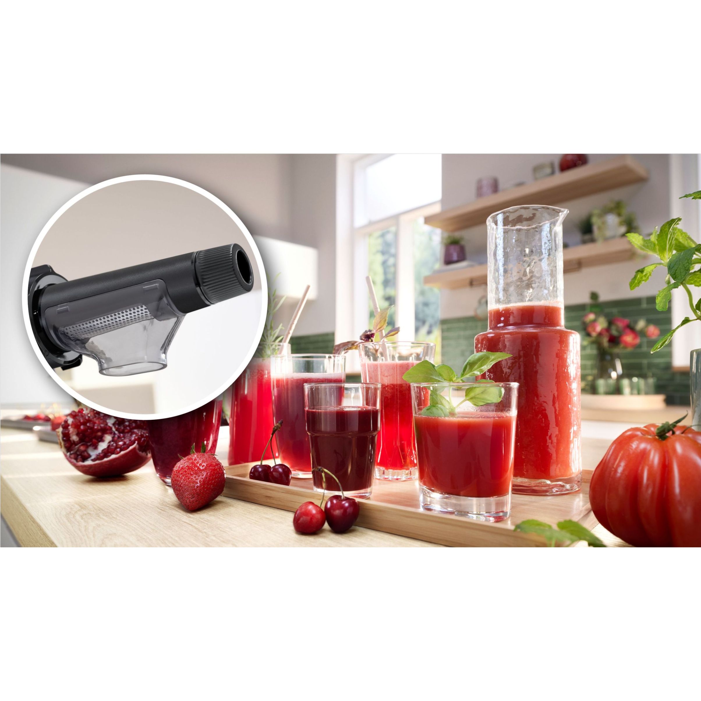 Mașină de tocat carne BOSCH Serie 4 MultiPower MFWS435B, Vârf 2000W (2 trepte și revers), Nominală 500W, 2.5kg/min, Storcător, Cârnați, Cuțit cu două tăișuri, Piciorușe ventuze, Neagră