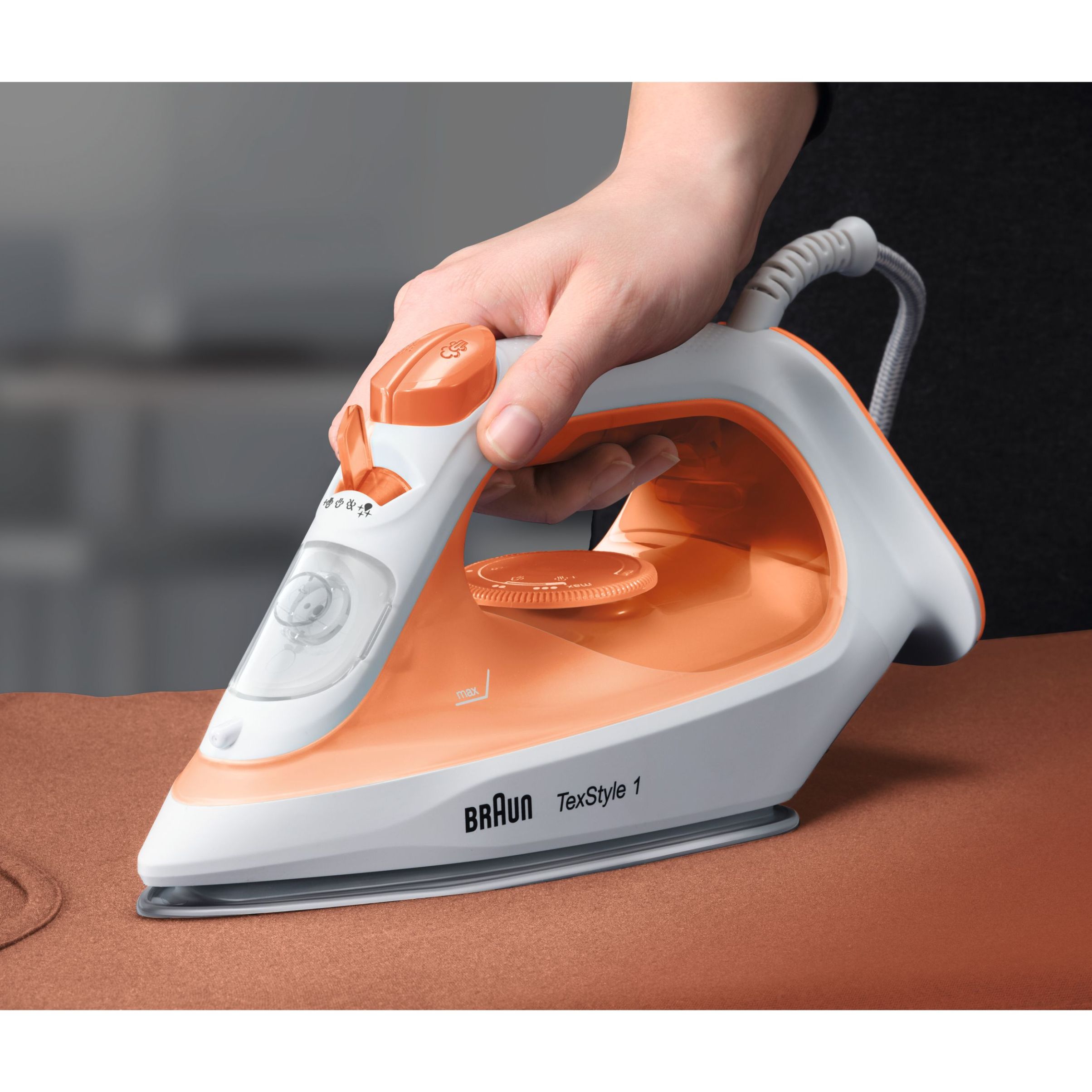 Fier de călcat BRAUN TexStyle 1 SI1009OR, 1600~1900W, Continuu 25g/min, Jet 120g, Rezervor 220ml, Vârf precizie, Cablu 1.9m, G1kg, Orange