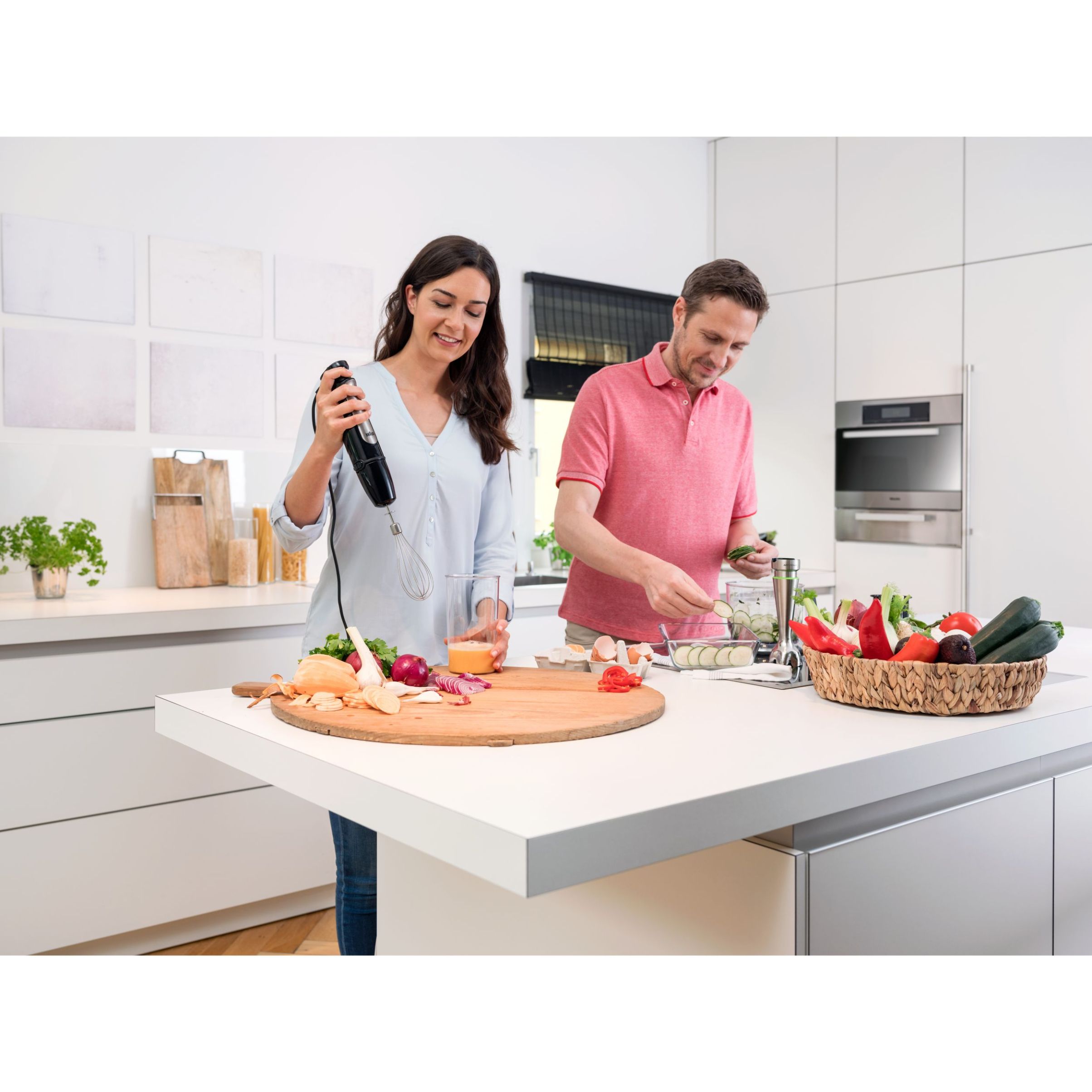 Blender de mână BRAUN MultiQuick 7 MQ7087X – 0X22111291, 1000W (viteză variabilă), Pahar gradat 0.6l, Procesor alimente 1.5l, Tocator 0.35l, Accesoriu piure, Tel
