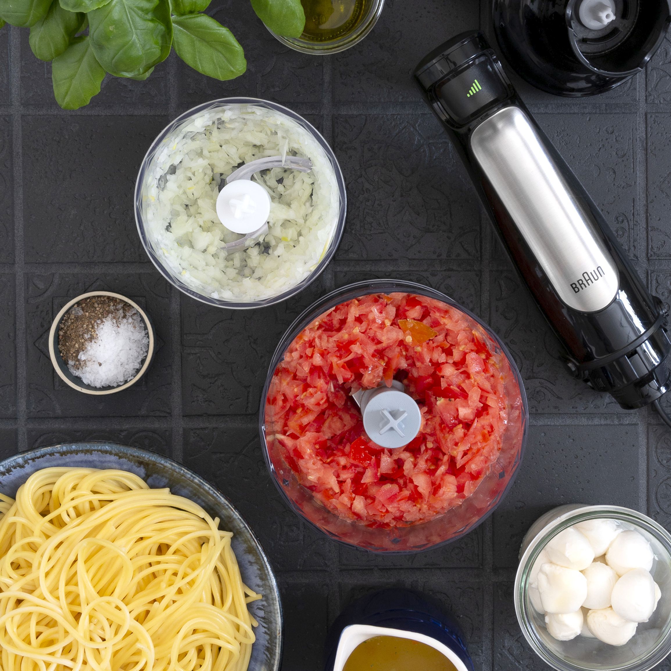 Blender de mână BRAUN MultiQuick 7 MQ7087X – 0X22111291, 1000W (viteză variabilă), Pahar gradat 0.6l, Procesor alimente 1.5l, Tocator 0.35l, Accesoriu piure, Tel