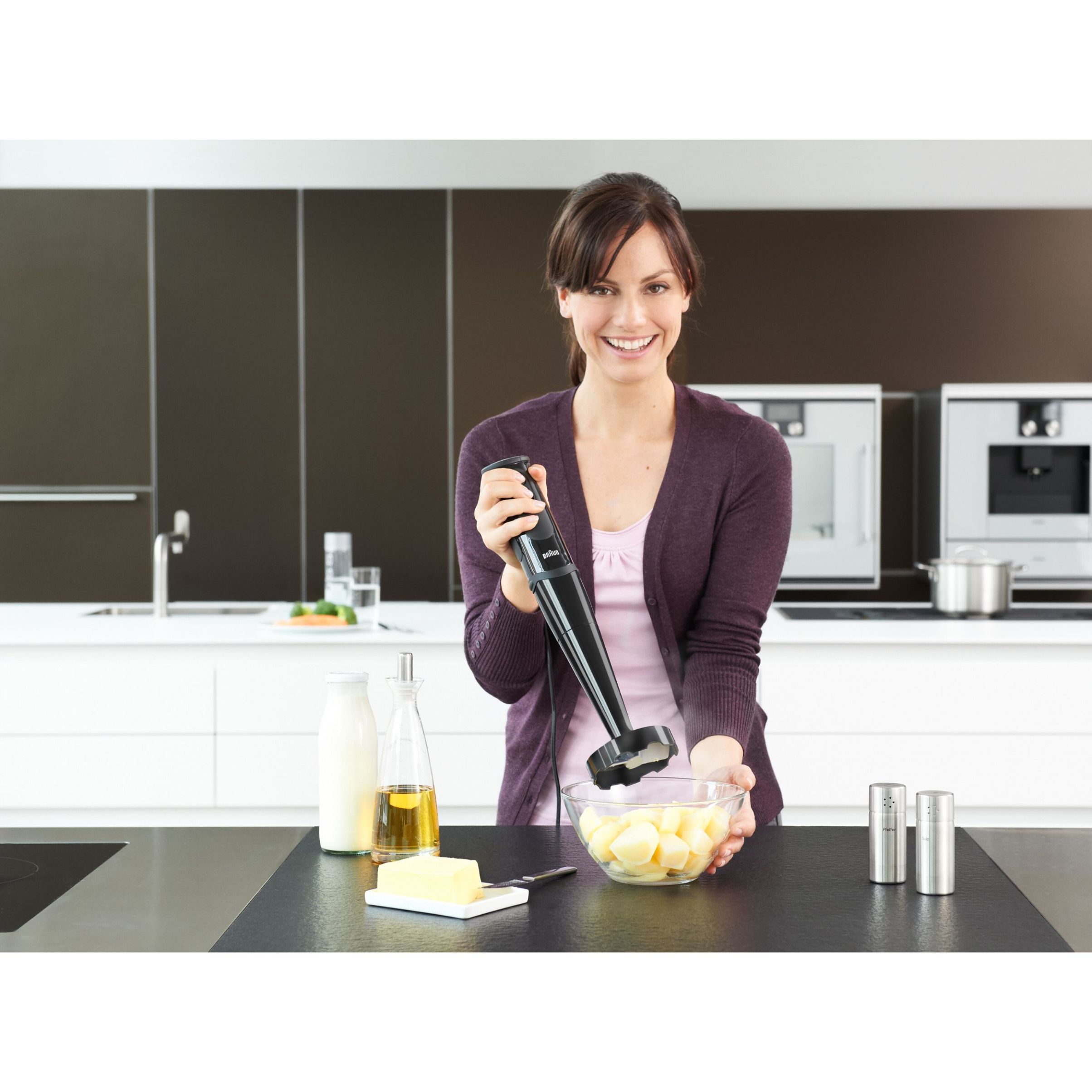 Blender de mână BRAUN MultiQuick 5 Vario MQ5277BK – 0X22111347, 1000W (21 trepte și Turbo), Picior inox, Procesor de alimente 1.5l, Tel, Pahar gradat (600ml), Accesoriu piure, Cablu 1.20m, Premium Black