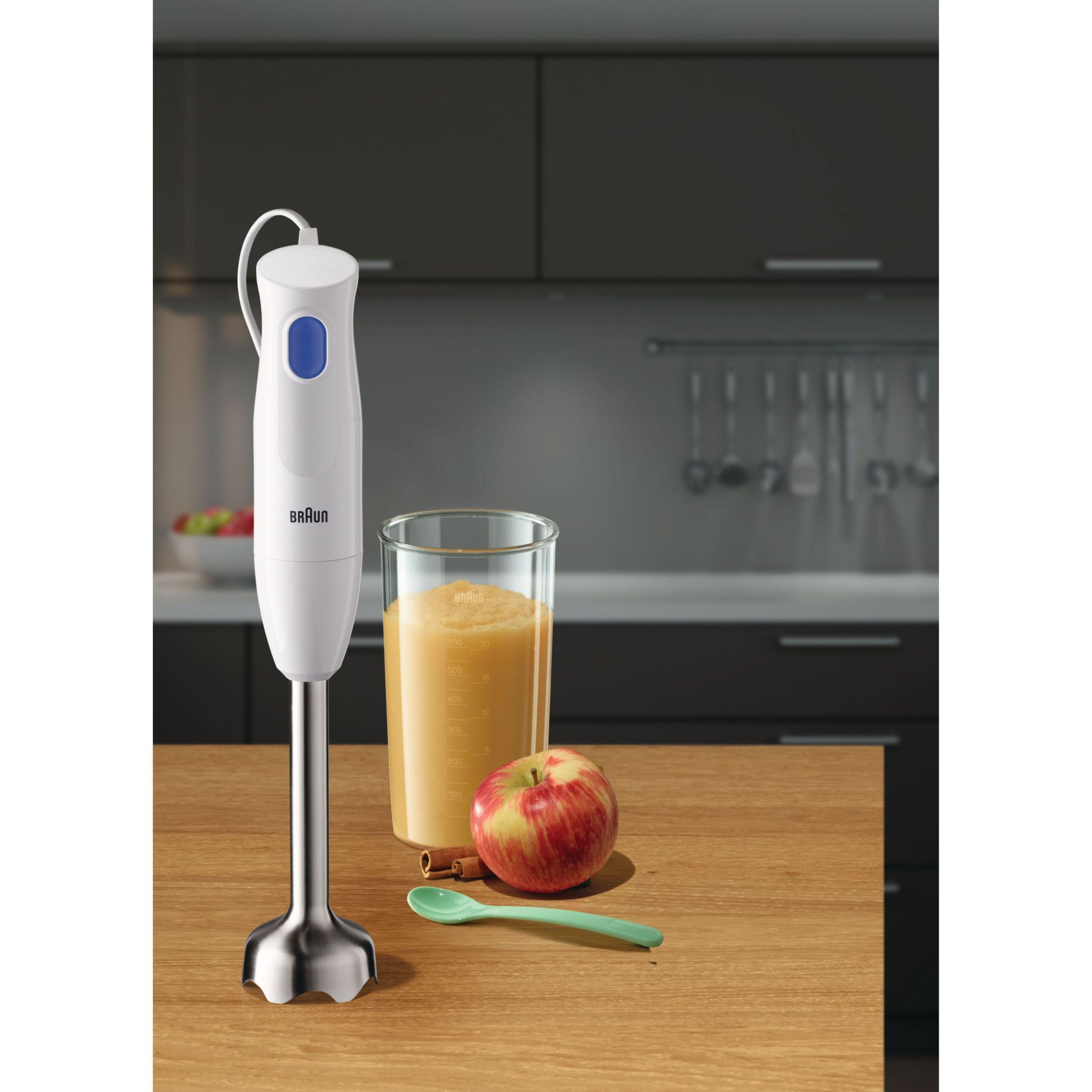 Blender de mână BRAUN MultiQuick 1 MQ10.001MWH – 0X22111470, 450W (1 viteză), Pahar gradat 0.6L, Easy Twist, Fără BPA, Cablu 1.2m
