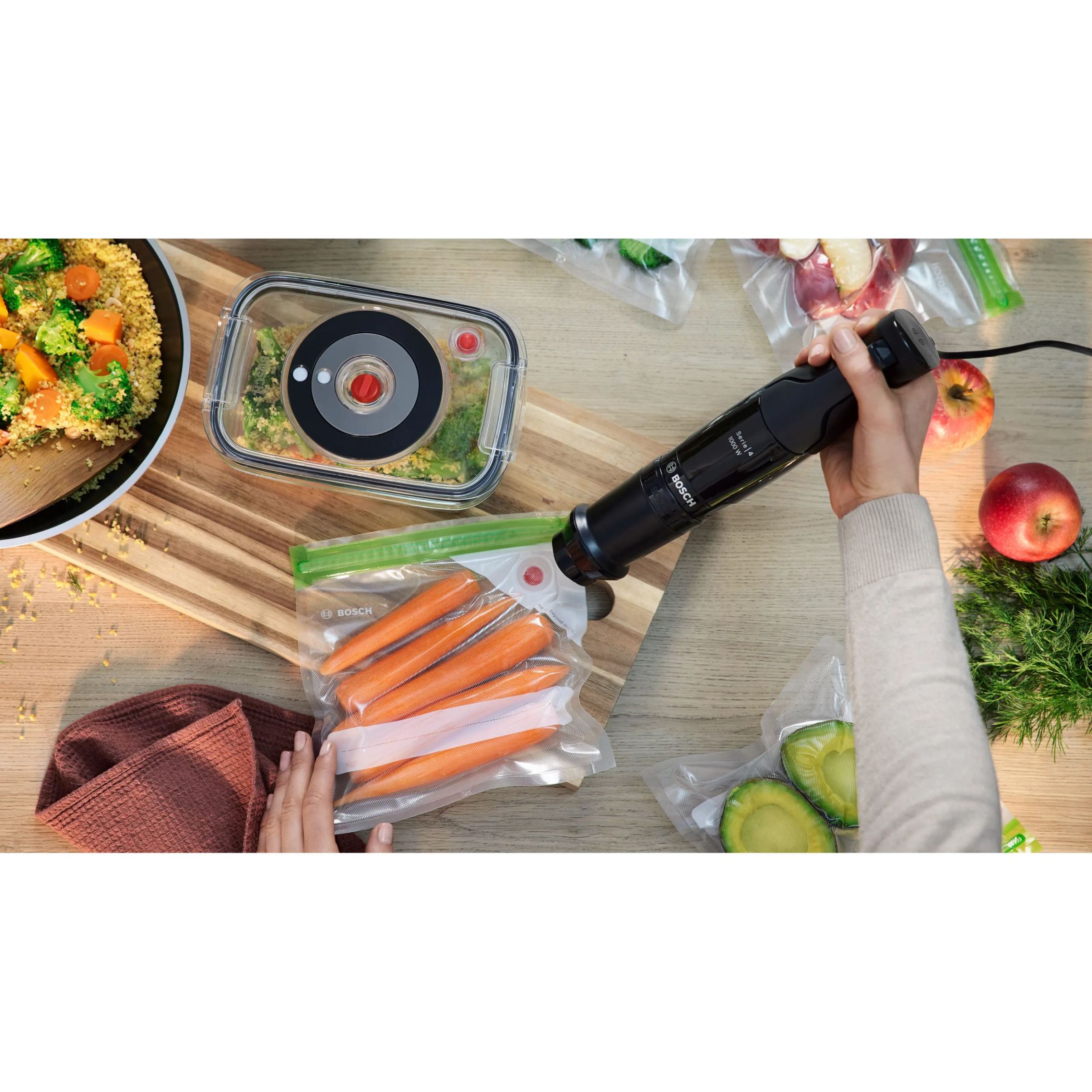 Blender de mână BOSCH Serie 4 ErgoMaster MSM4B624, 1000W, Piano Black