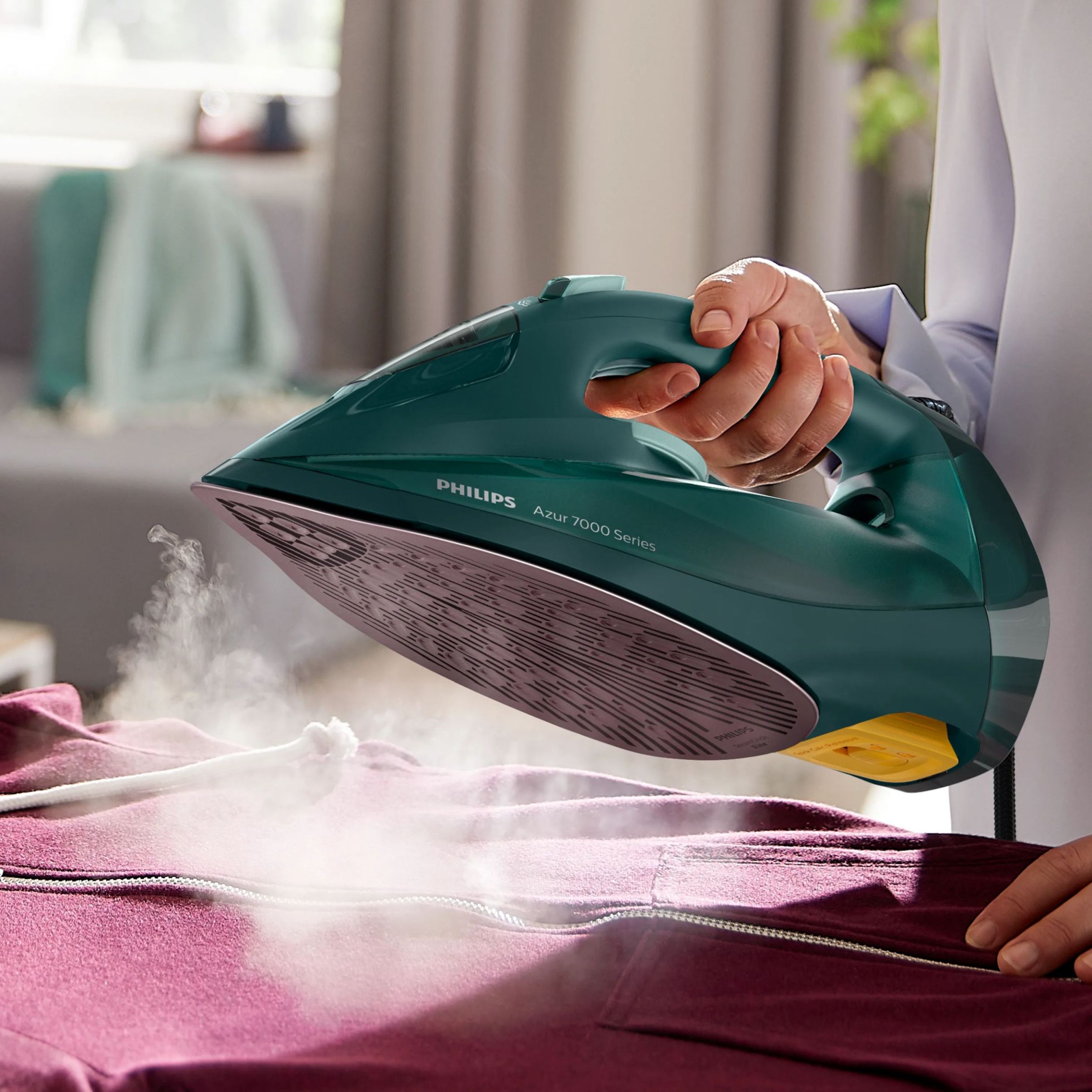 Fier de călcat cu abur Philips Azur Seria 7000 DST7050/70, 2800W, Continuu 50g/min, Jet 250g, Rezervor 300ml, Talpă SteamGlide Elite, Oprire automată, C2m, G1.82kg, Opal Green