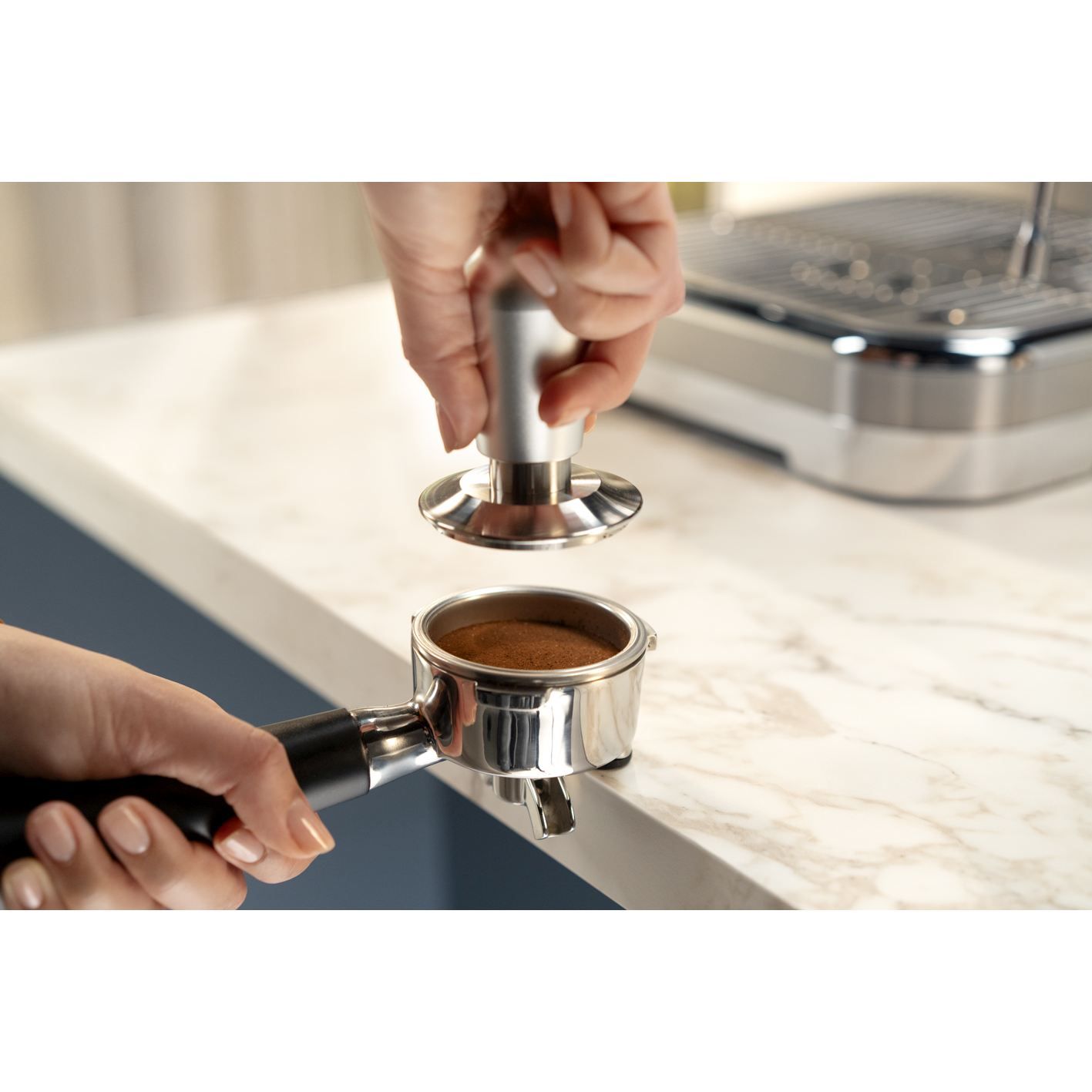 Espressor semi-automat Philips Barista Brew PSA3218/10  1350W  15 bar  2.3l  Metal Black