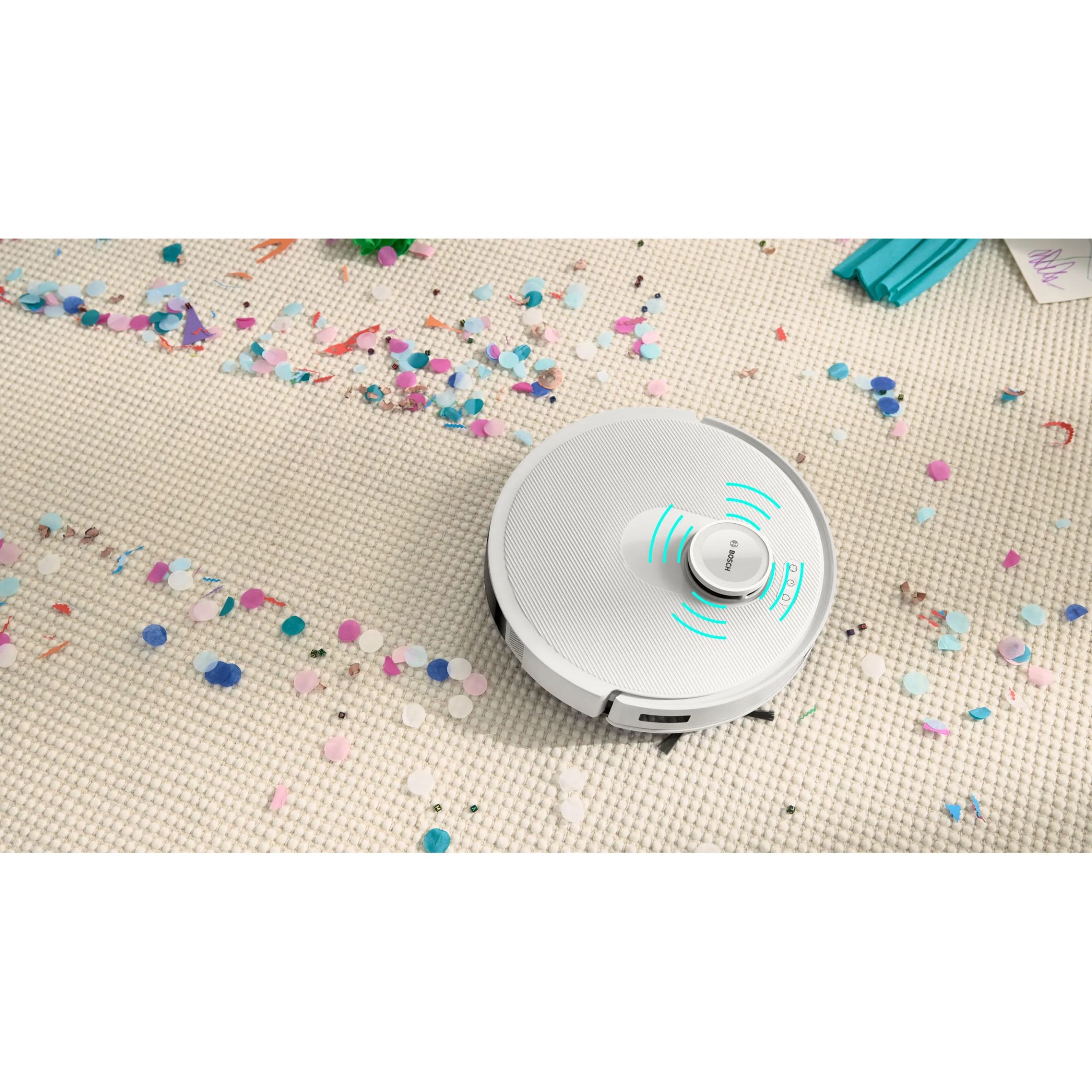Aspirator robot BOSCH Spotless+ BCRD1W, Apă 220ml, Rezervor 0.4l, Stație 1.5l, Perie Carbon Power, Stație de curățare uscată, Funcție Reduced Tangling, Navigare ușoară, Alb
