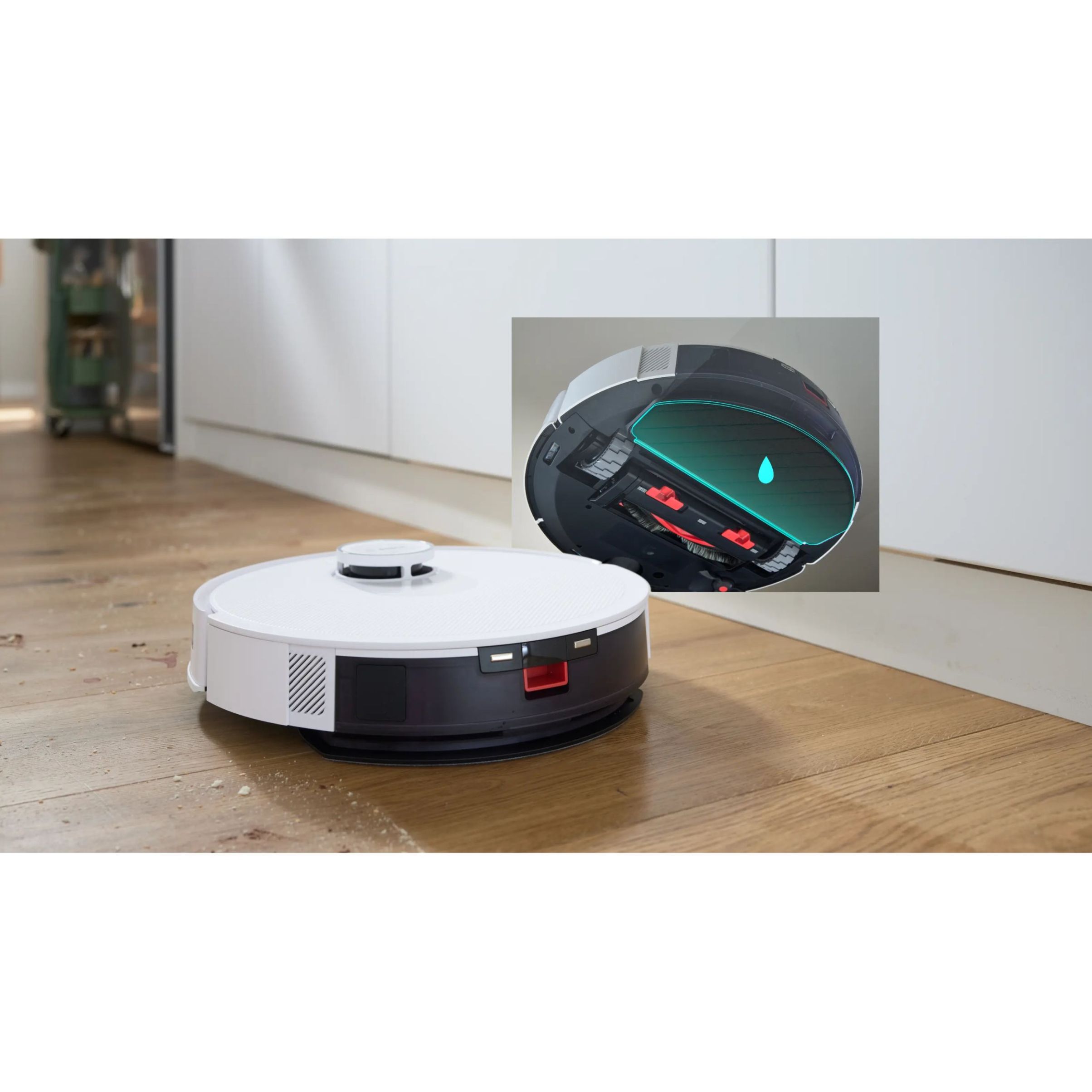 Aspirator robot BOSCH Spotless Advanced+ BCRD2W, Apă 180ml, Rezervor 0.4l, Stație 1.5l, Perie Carbon Power, Stație de curățare uscată, Funcție Reduced Tangling, Navigare ușoară, Alb
